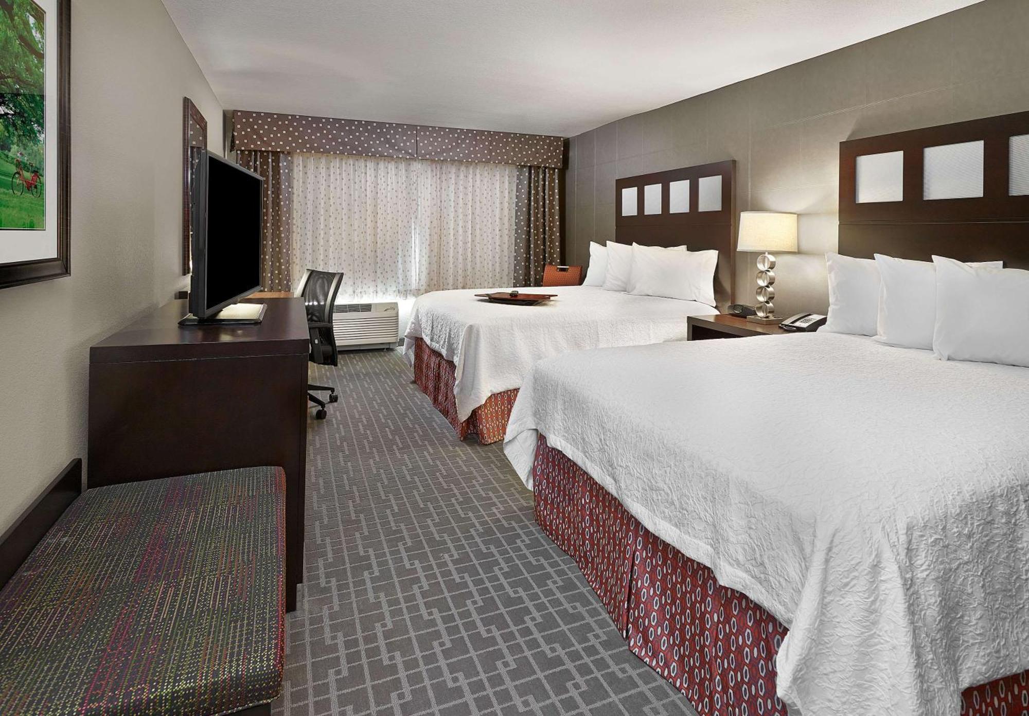 Hampton Inn By Hilton Calgary Airport North Bagian luar foto